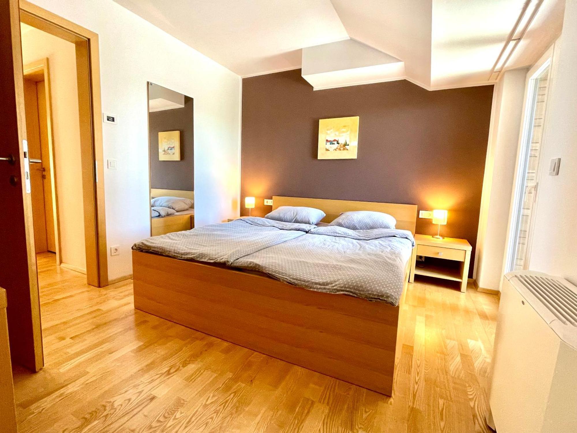 Duplex Delight 18 Vila Mari Pekre Zewnętrze zdjęcie